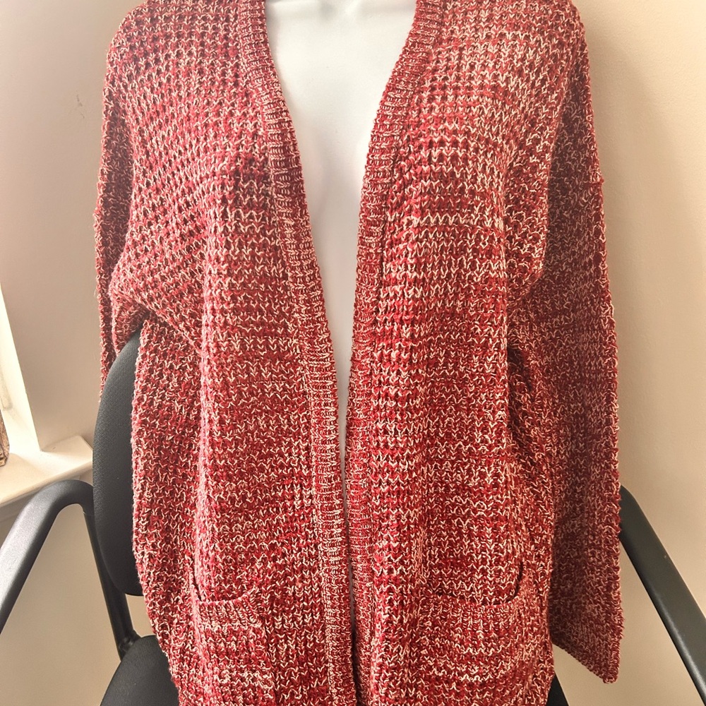 Poof of Excellence Medium Red Knot Cardigan Open Front 2 Front Pockets